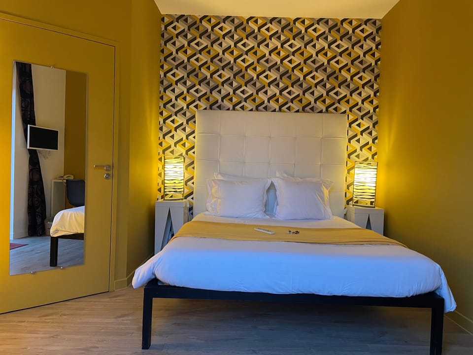 Standard Double Room, Accessible | Premium bedding, Select Comfort beds, in-room safe