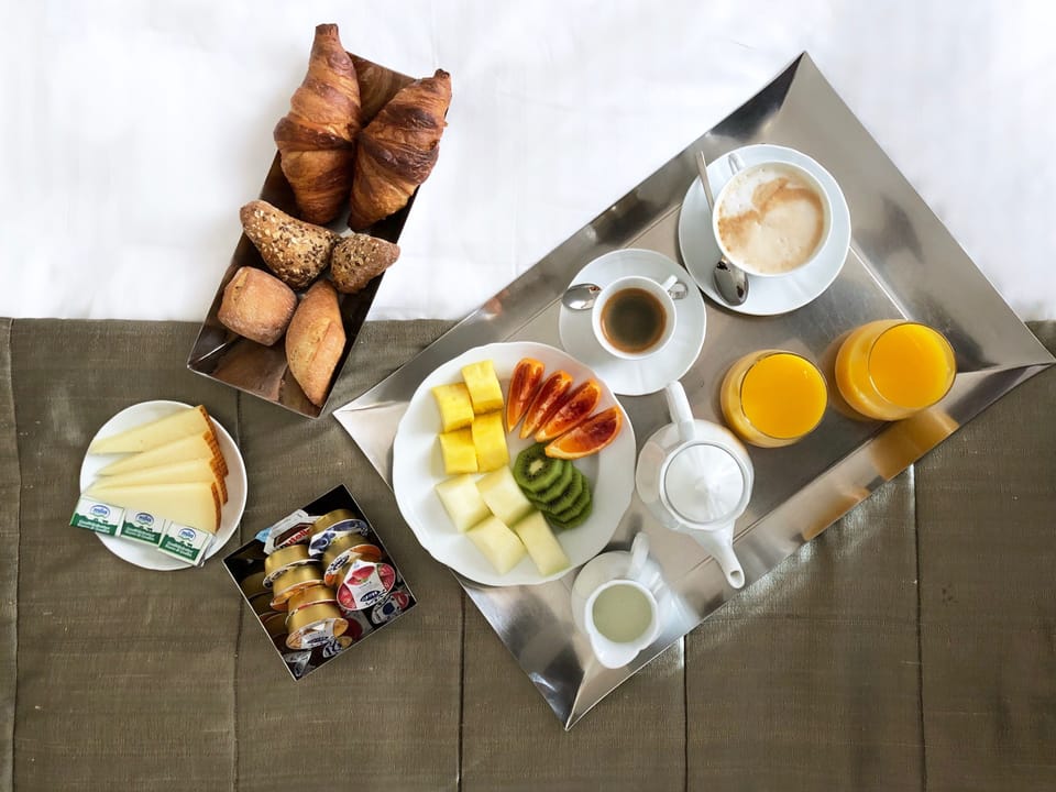 Daily continental breakfast for a fee