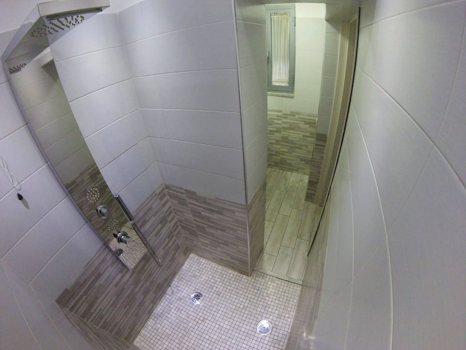Double Room | Bathroom | Bidet, towels