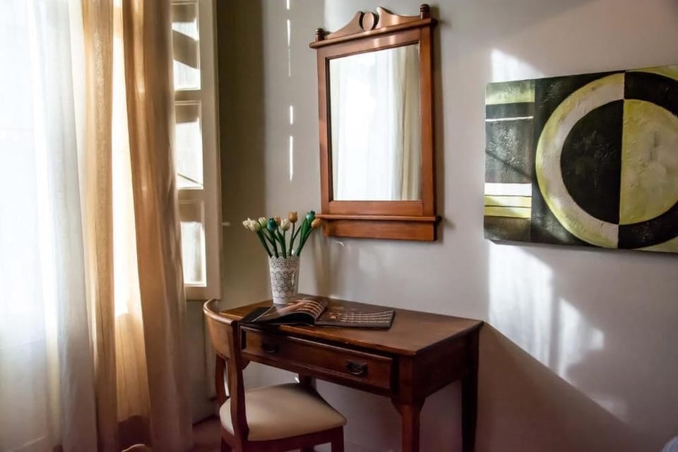 In-room safe, desk, blackout drapes, soundproofing