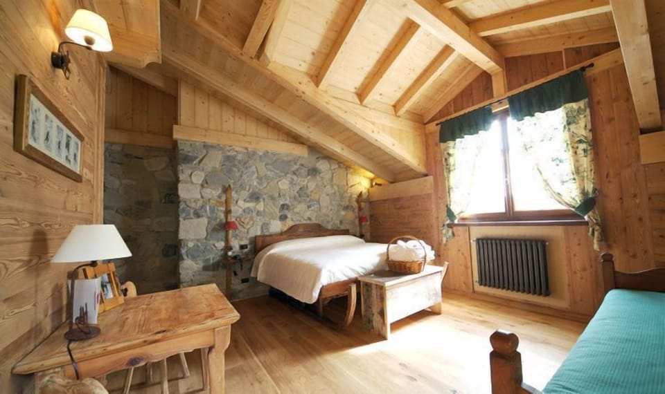 Double Room 22 m2 | Down comforters, minibar, in-room safe, individually decorated
