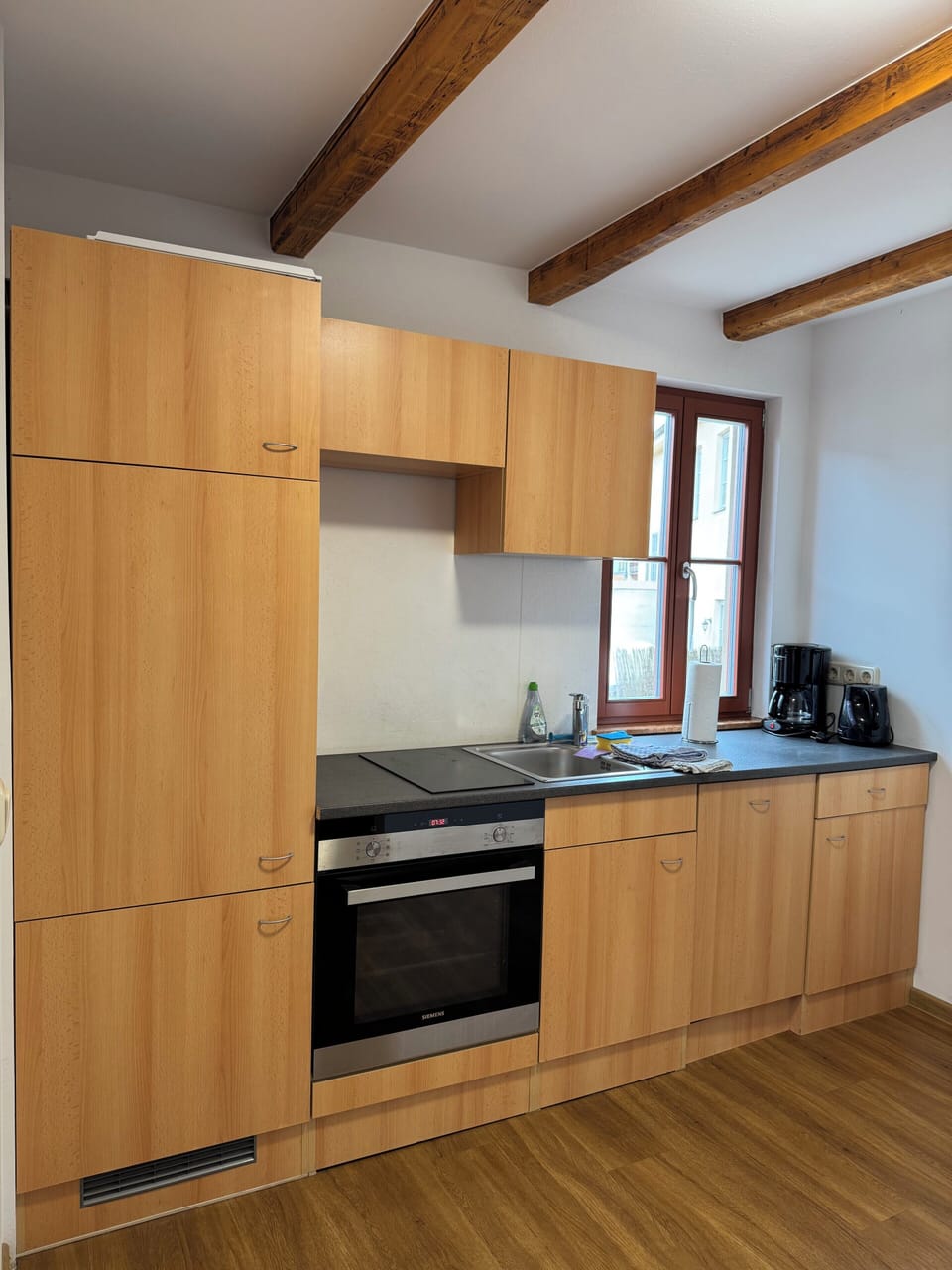 Apartment, 1 Bedroom, Kitchen | Private kitchen | Fridge, stovetop, coffee/tea maker, electric kettle