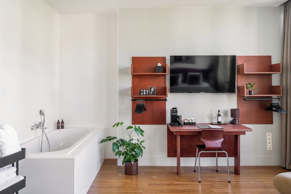 Superior Double Room | Premium bedding, in-room safe, desk, free WiFi