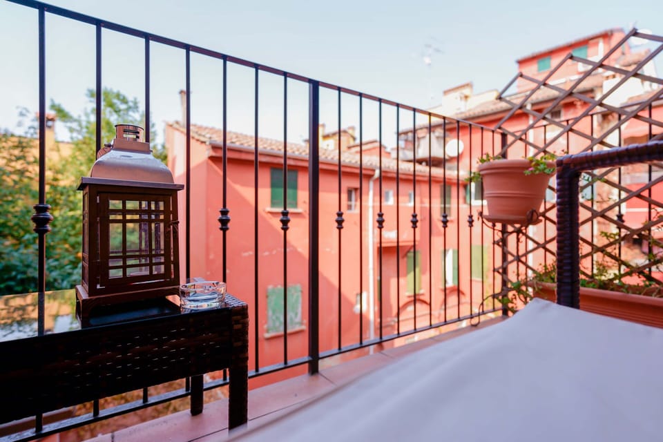 Comfort Double or Twin Room | Balcony