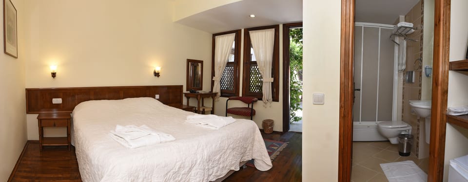 Standard Double Room | Pillowtop beds, in-room safe, soundproofing, iron/ironing board