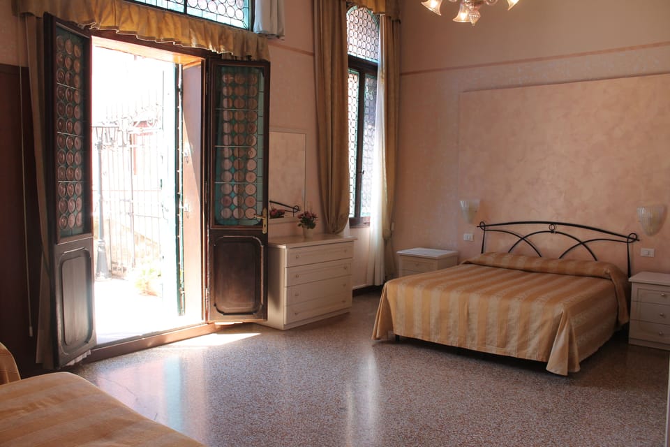 Family Suite, Balcony, Canal View (Grand Canal) | Down comforters, in-room safe, desk, laptop workspace