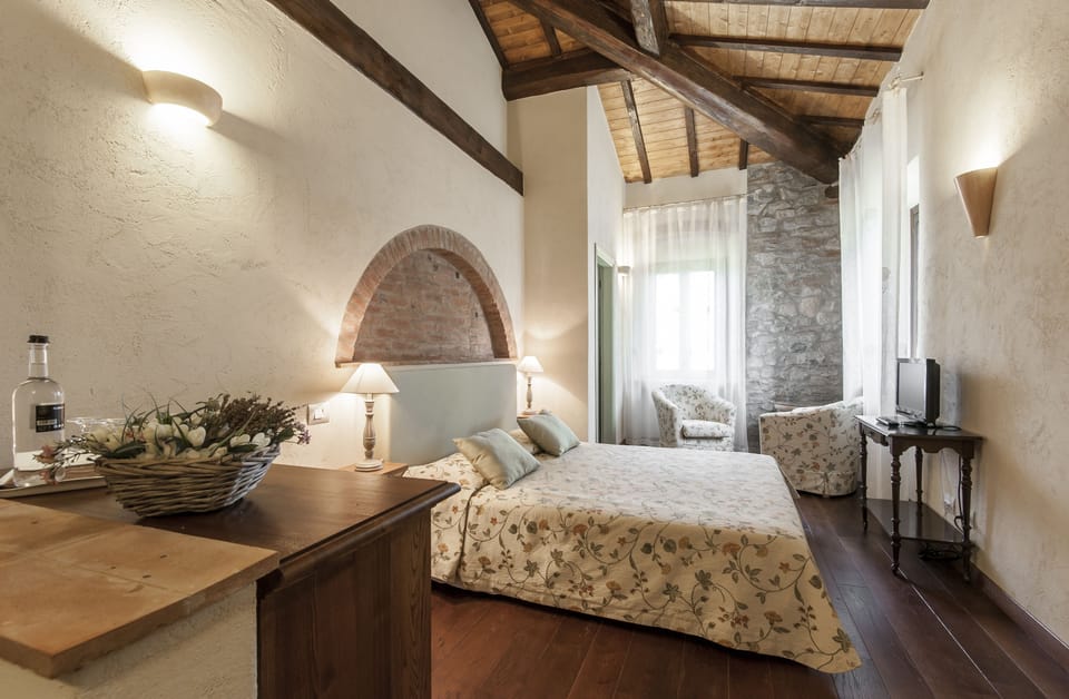 Junior Suite | Cribs (surcharge), bed sheets