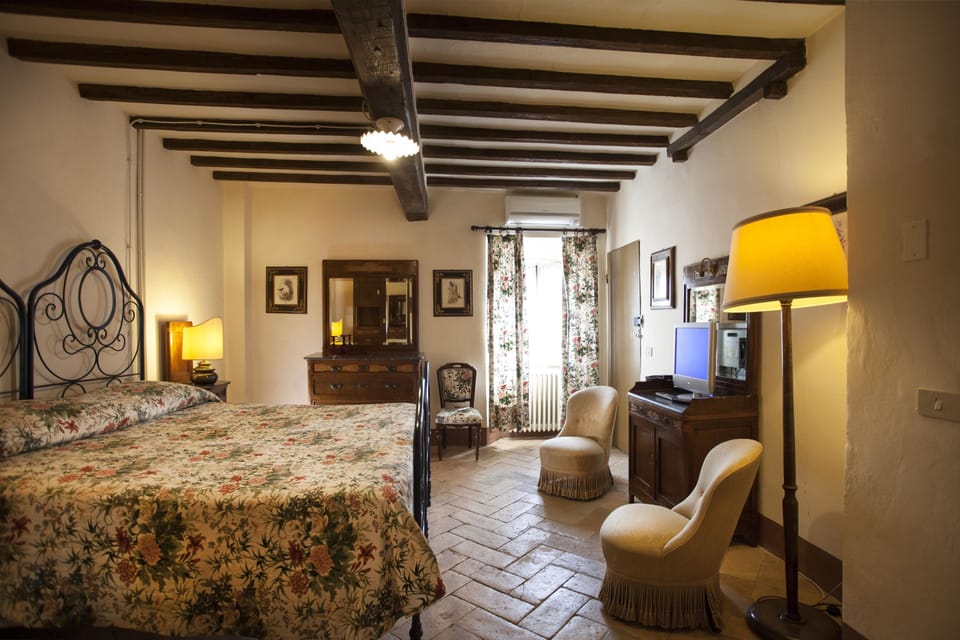 Suite | Select Comfort beds, minibar, desk, rollaway beds