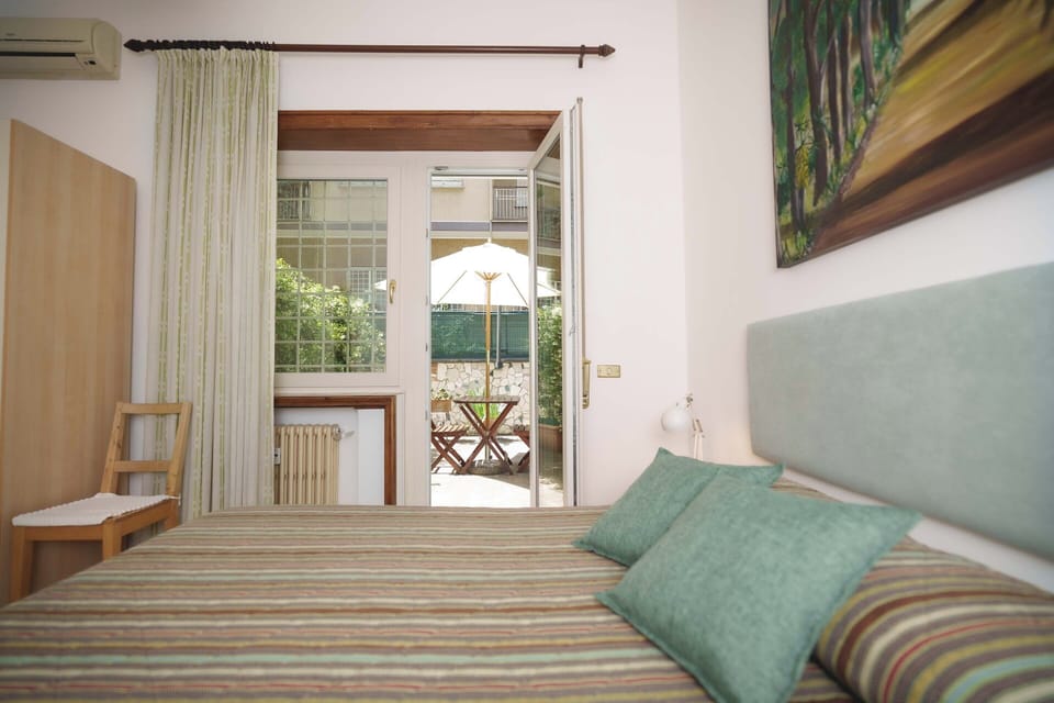Double or Twin Room | Desk, free WiFi