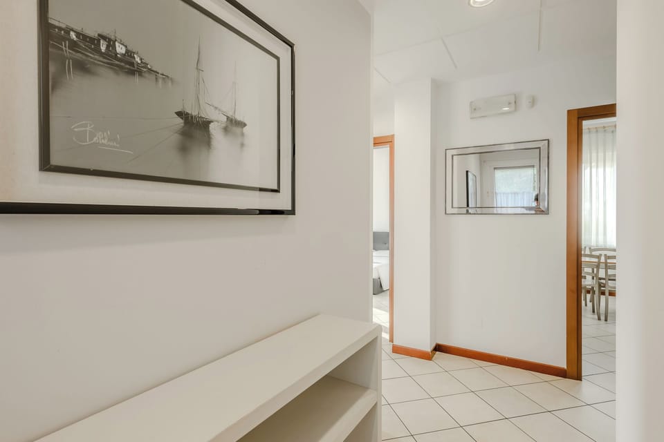 Basic Apartment, 2 Bedrooms, Kitchenette | Premium bedding, down comforters, pillowtop beds, soundproofing
