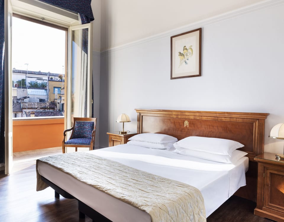 Superior Triple Room | Down comforters, in-room safe, desk, laptop workspace