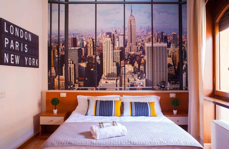 Frette Italian sheets, pillowtop beds, minibar, in-room safe
