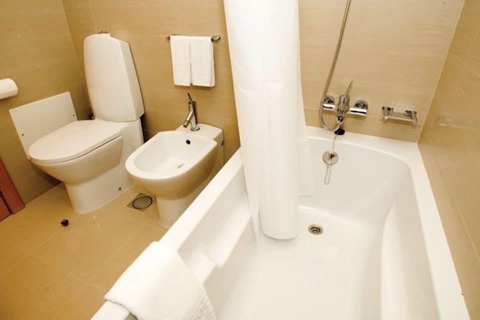Hair dryer, towels
