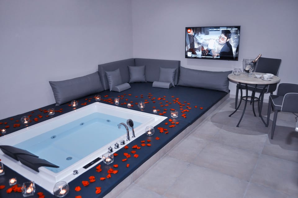 Jetted tub