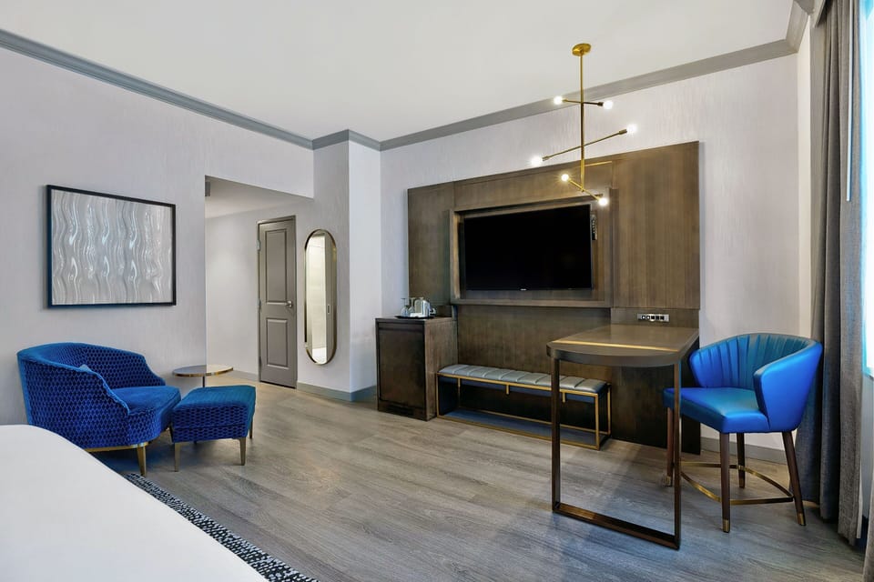 Minibar, in-room safe, desk, blackout drapes