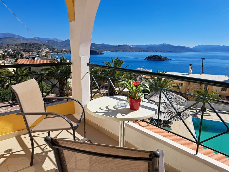 Standard Double Room | Terrace/patio