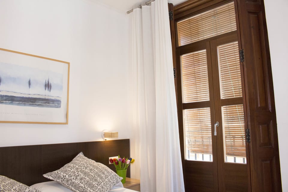 Apartment, 1 Bedroom | 1 bedroom, in-room safe, iron/ironing board, cribs/infant beds