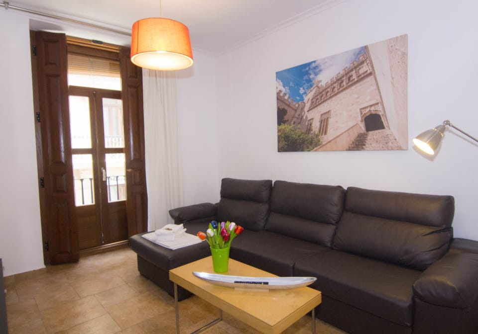 Apartment, 1 Bedroom | Living room | TV