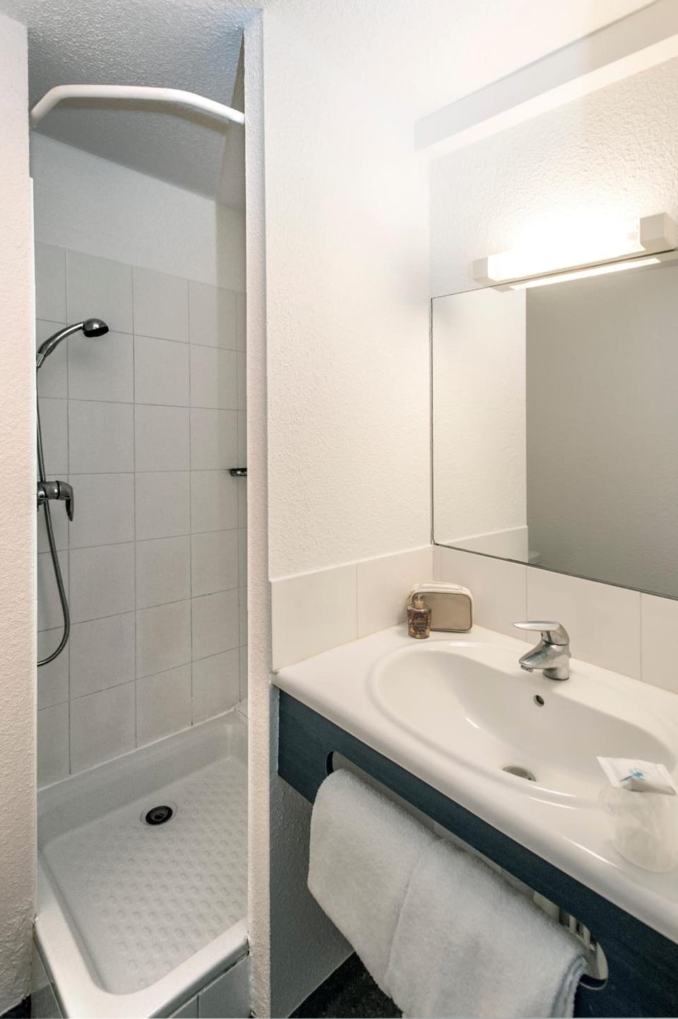 Brit Hotel Essentiel St Flour Hotel in Saint-Flour