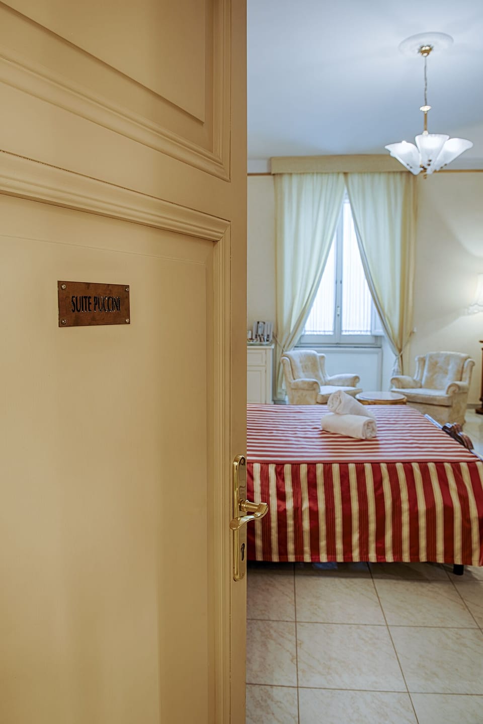 Suite | Minibar, in-room safe, desk, soundproofing