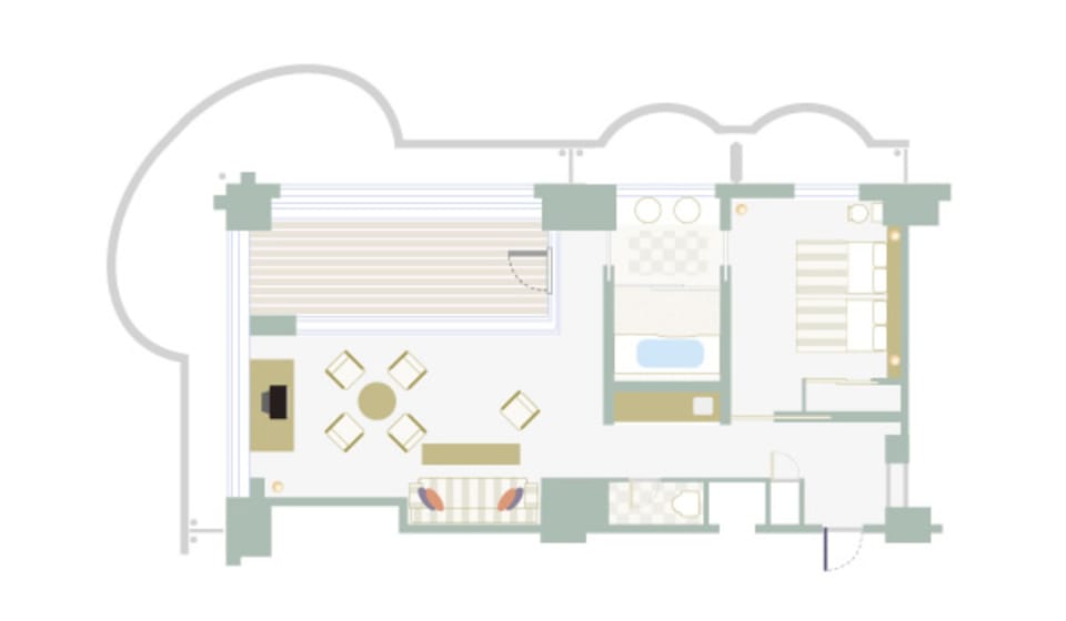 Beach Tower Suite, Non Smoking | In-room safe, blackout drapes, iron/ironing board (on request)