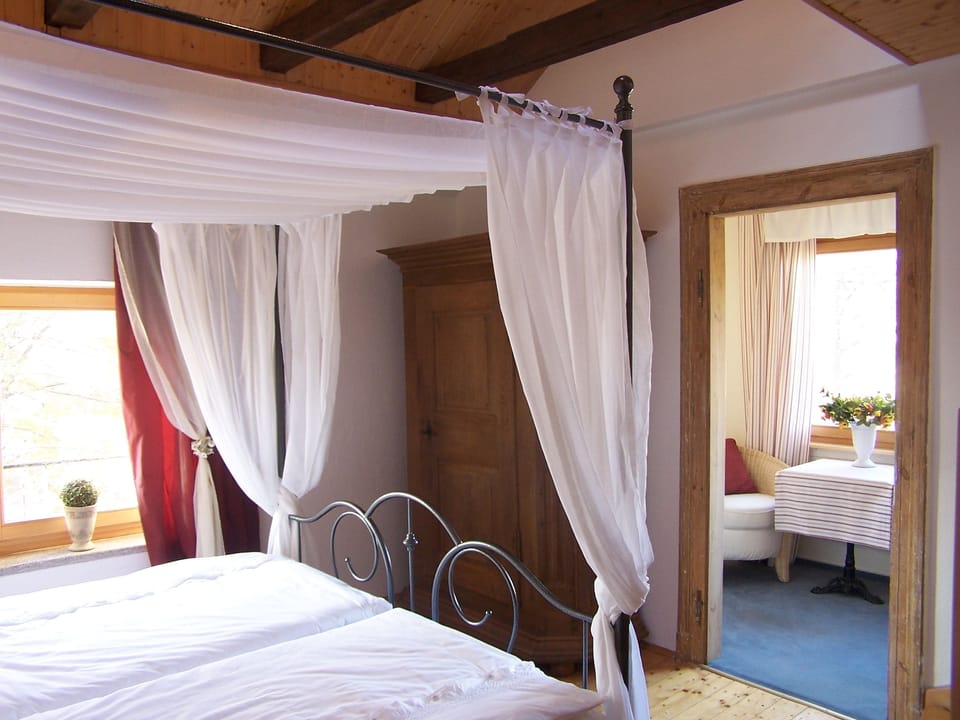 Standard Apartment, 2 Bedrooms | Premium bedding, individually decorated, individually furnished