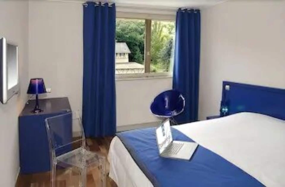Double Room, Lakeside | In-room safe, desk, soundproofing, free cribs/infant beds