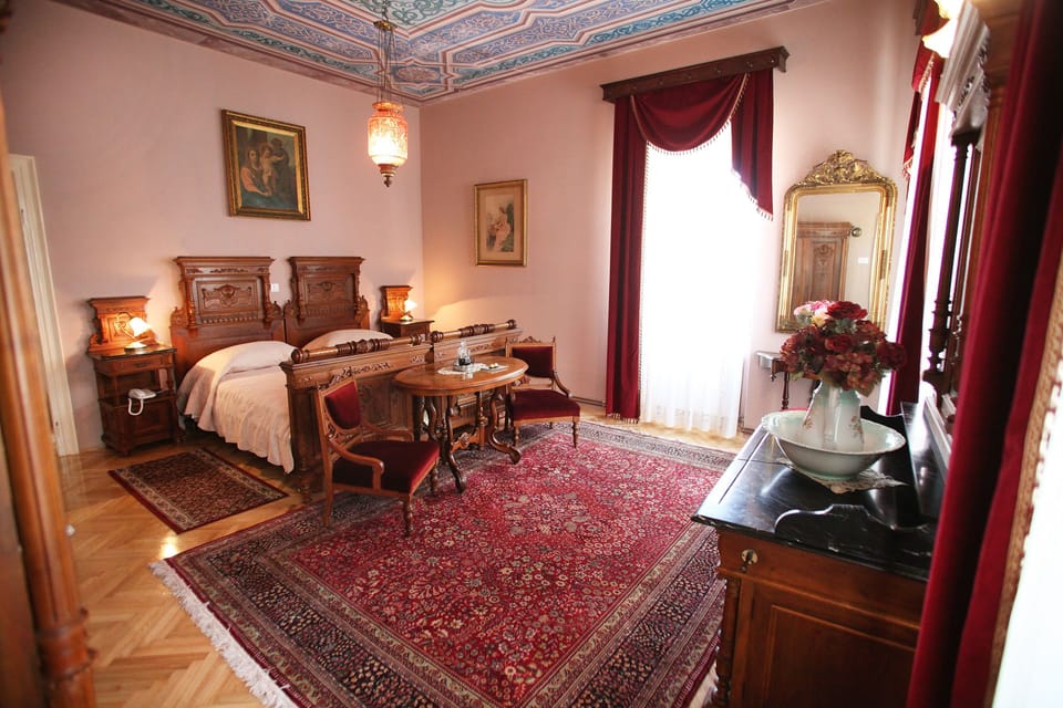 Superior Double Room, 1 Bedroom, City View | Select Comfort beds, minibar, in-room safe, desk