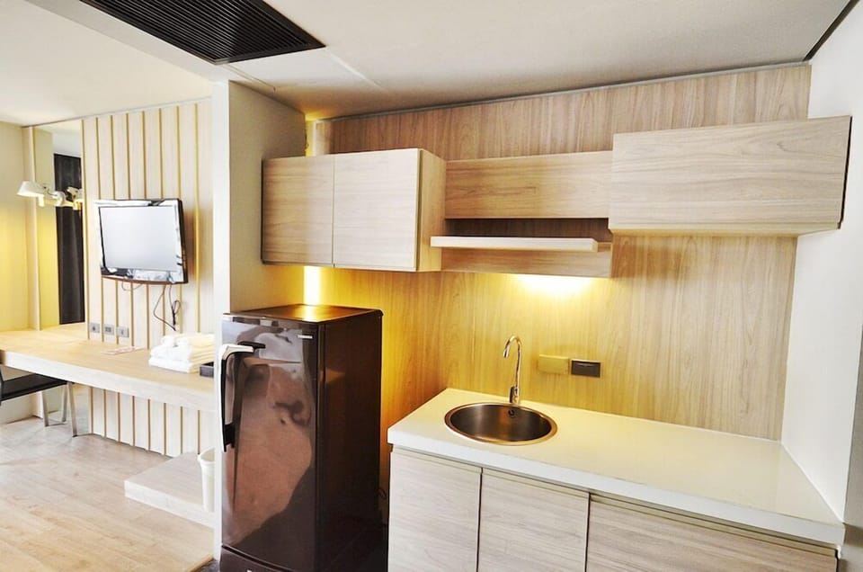 Minibar, Internet