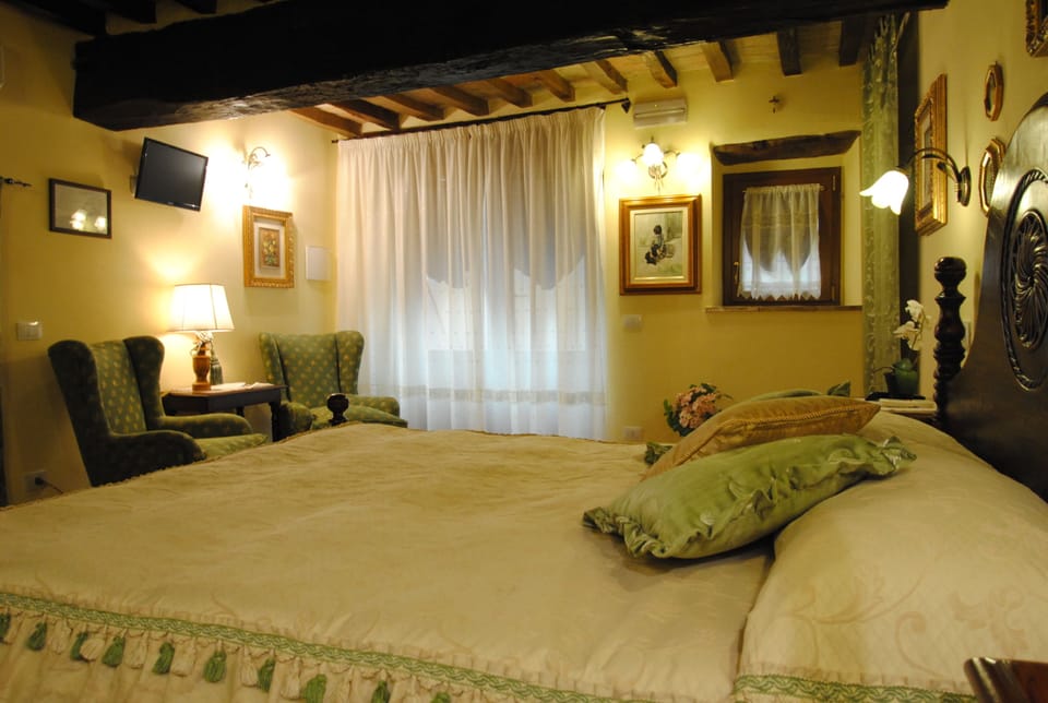 Suite | Down comforters, Tempur-Pedic beds, individually decorated