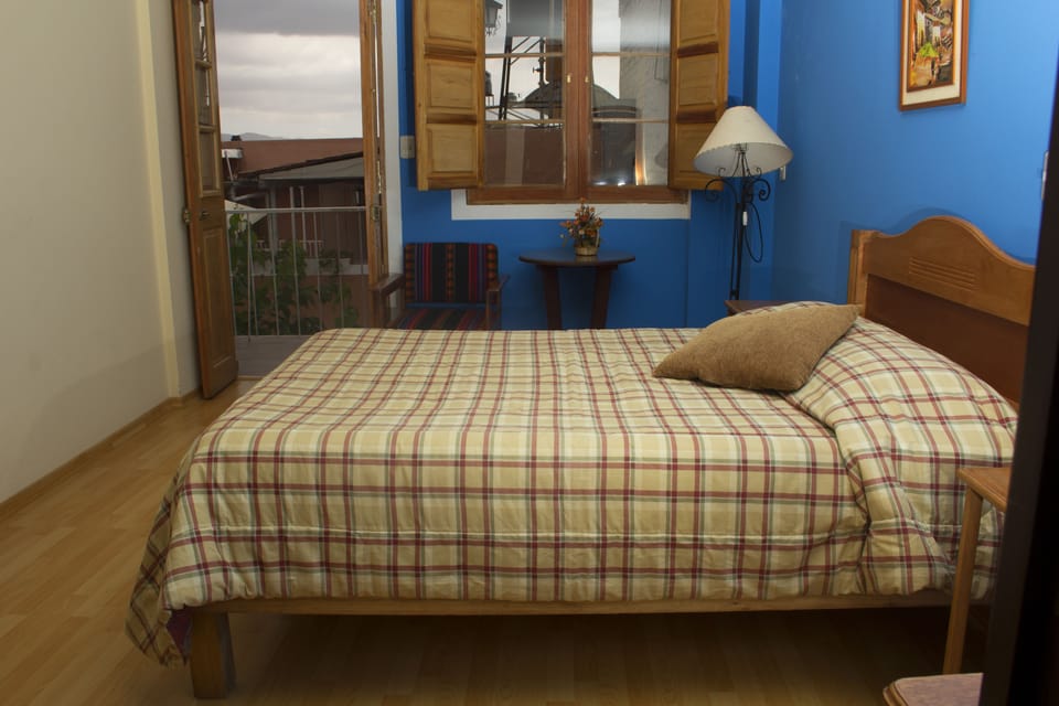 Individually furnished, blackout drapes, free WiFi, bed sheets