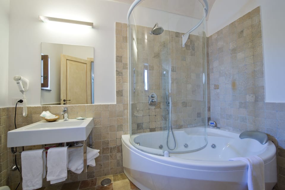 Junior Suite, Terrace, Sea View | Deep soaking bathtub