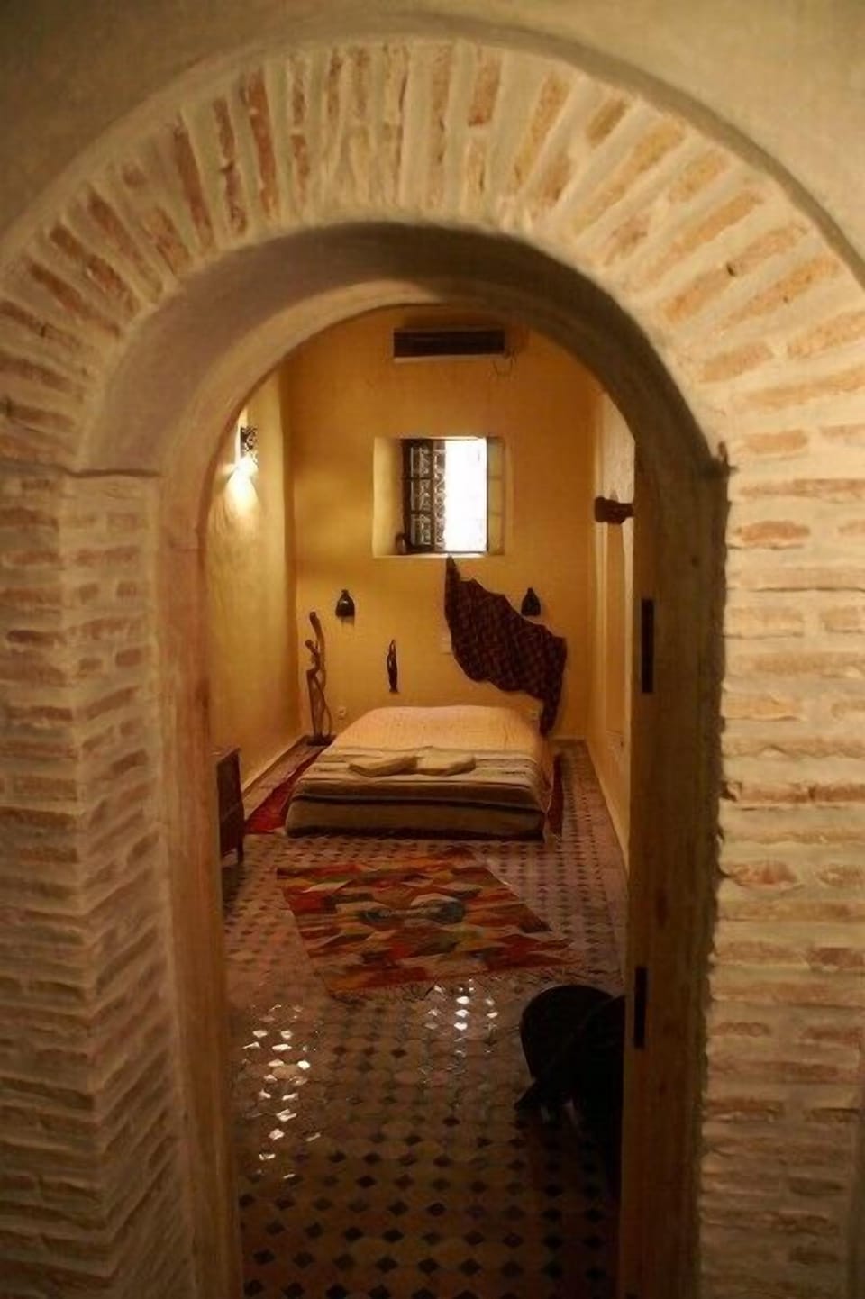 Suite (Afrika) | Iron/ironing board, cribs/infant beds, bed sheets