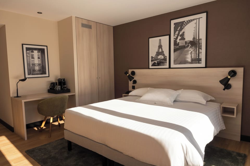Standard Room | Premium bedding, free minibar, in-room safe, desk