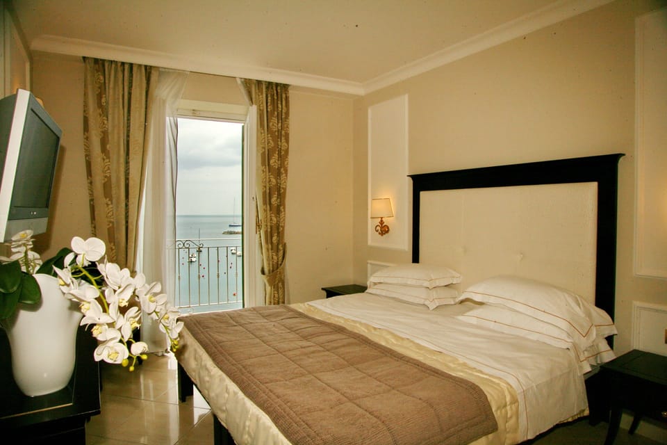 Superior Room (beach access included) | View from room