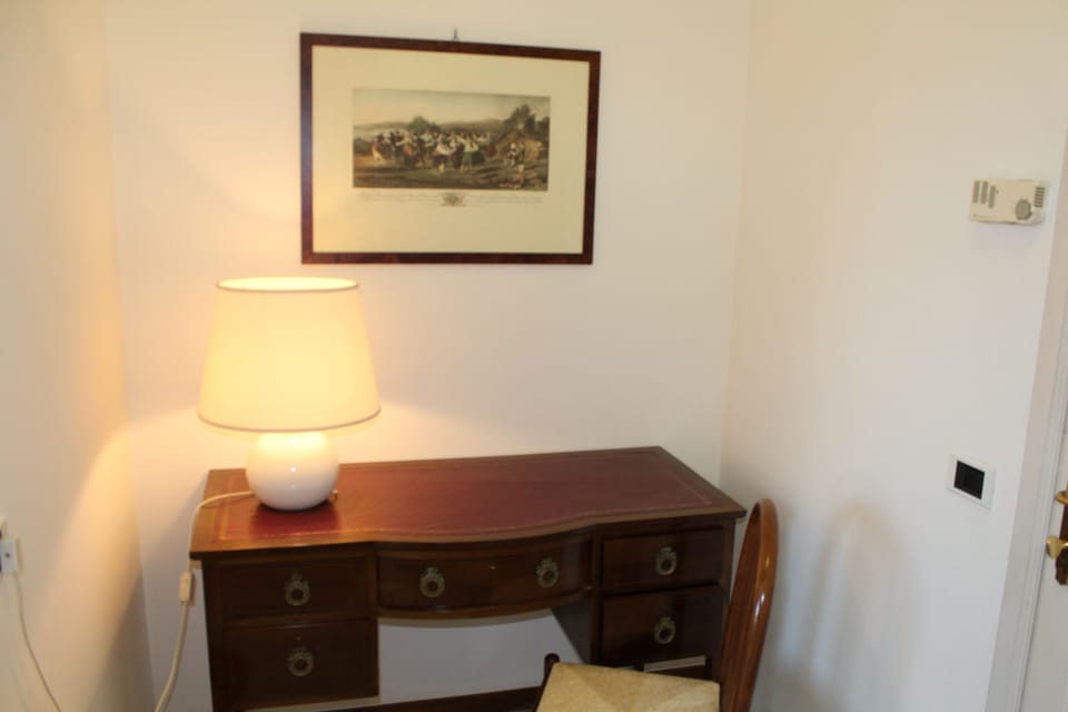 Suite | Minibar, in-room safe, desk, free WiFi