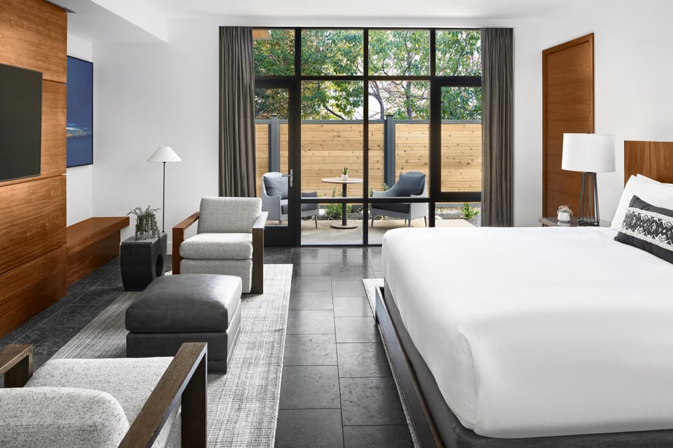 Villa (The Flint- Private) | Premium bedding, minibar, in-room safe, desk