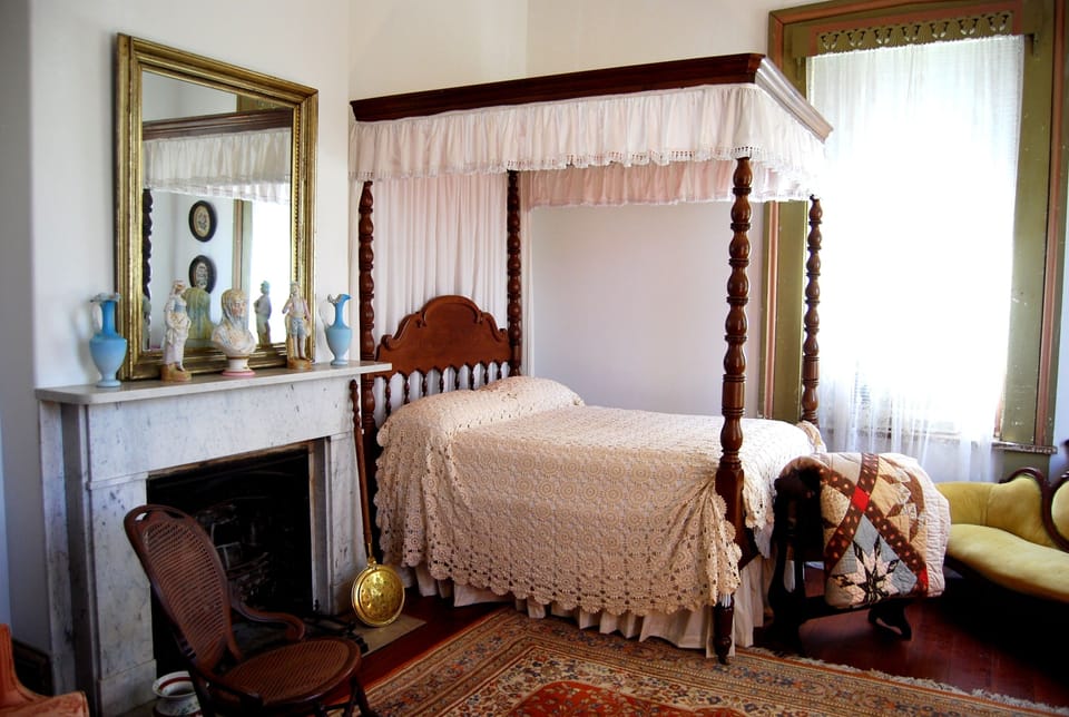 In-room safe, iron/ironing board, cribs/infant beds, rollaway beds
