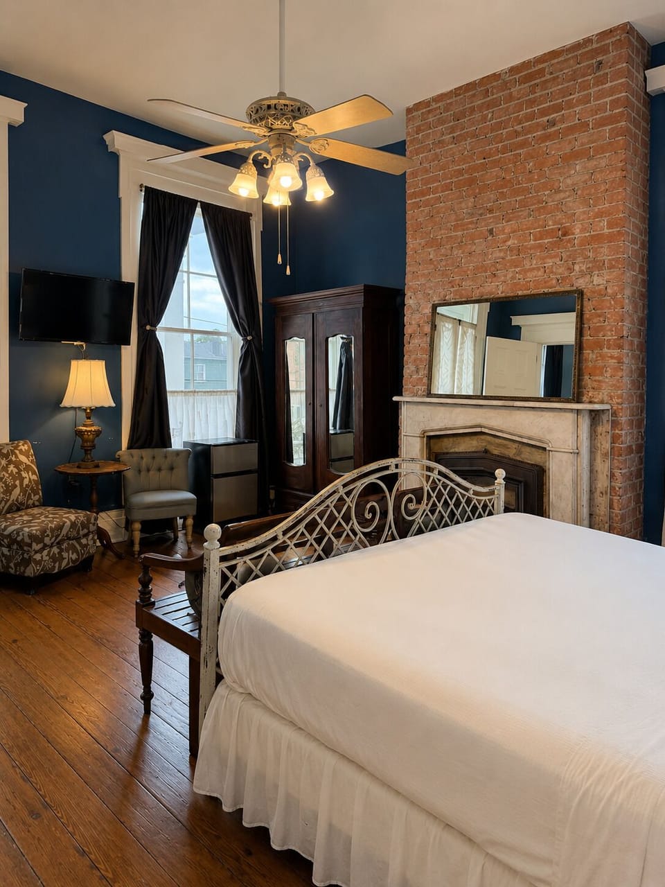 Deluxe Room | Premium bedding, iron/ironing board, free WiFi, bed sheets