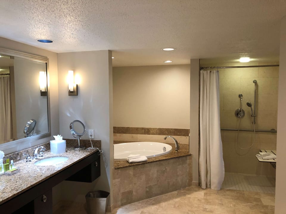 Presidential Suite, Multiple Beds, Kitchenette | Bathroom | Combined shower/tub, designer toiletries, hair dryer, towels