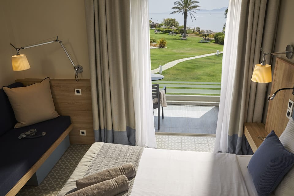 Family Double Room, Connecting Rooms (Superior) | In-room safe, desk, free cribs/infant beds, free WiFi