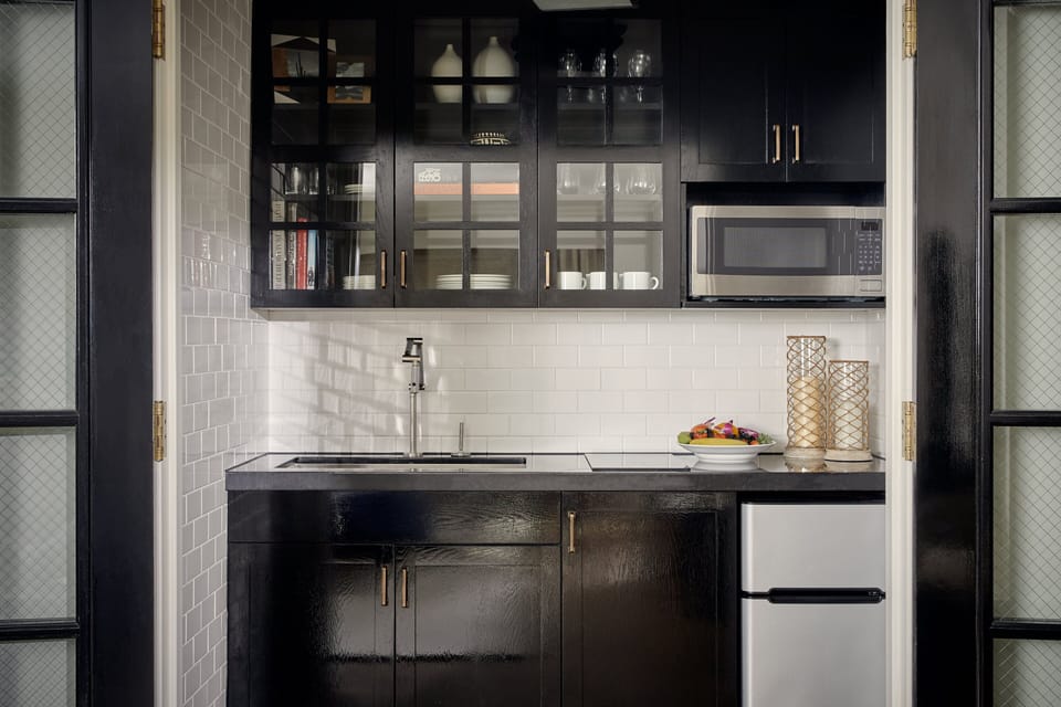 Nate Berkus 1-Bedroom Apartment | Private kitchenette