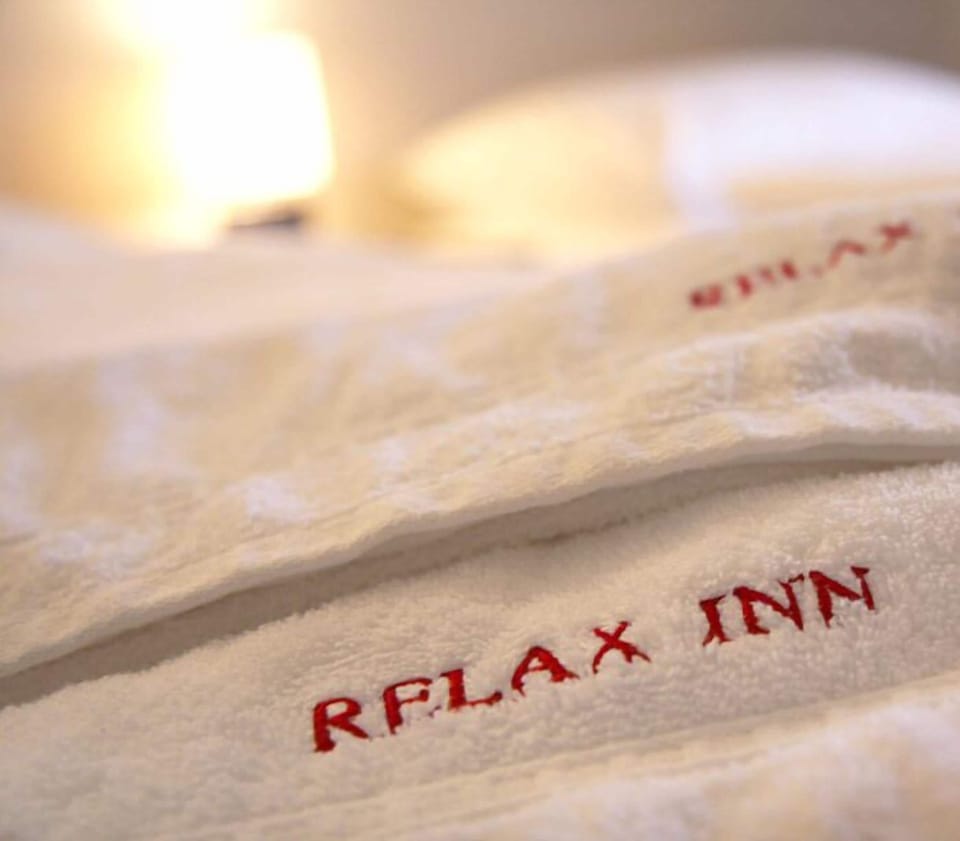 Single Room | In-room safe, desk, blackout drapes, iron/ironing board