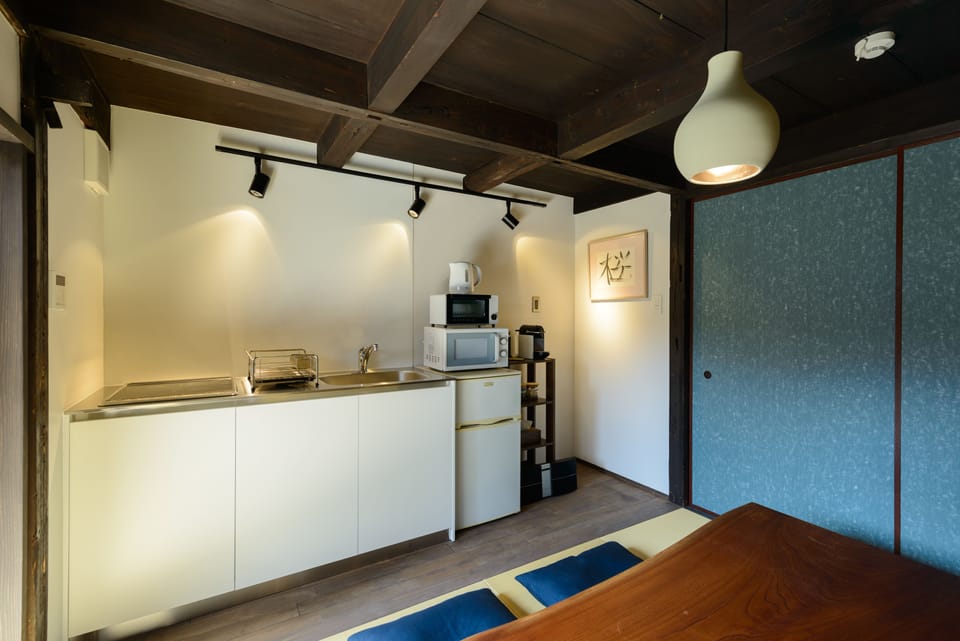 Shiki Homes | TSURU KAME 鶴亀 | Private kitchen | Full-size fridge, microwave, stovetop, electric kettle