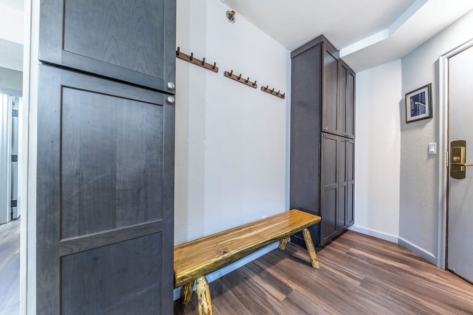 Entry area with storage and bench