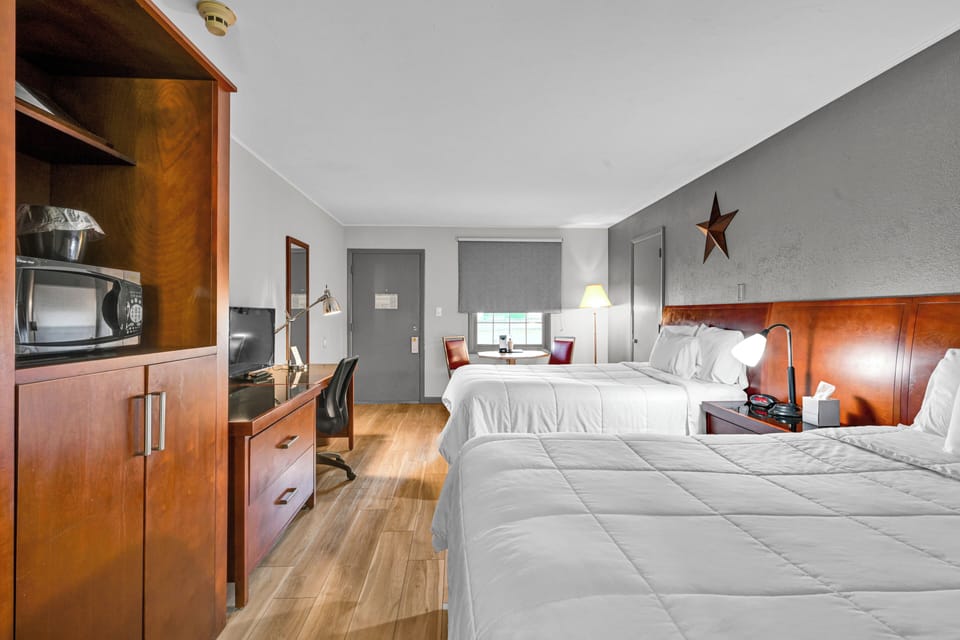 Standard Room, 2 Queen Beds, Non Smoking, Valley View | Desk, laptop workspace, blackout drapes, iron/ironing board