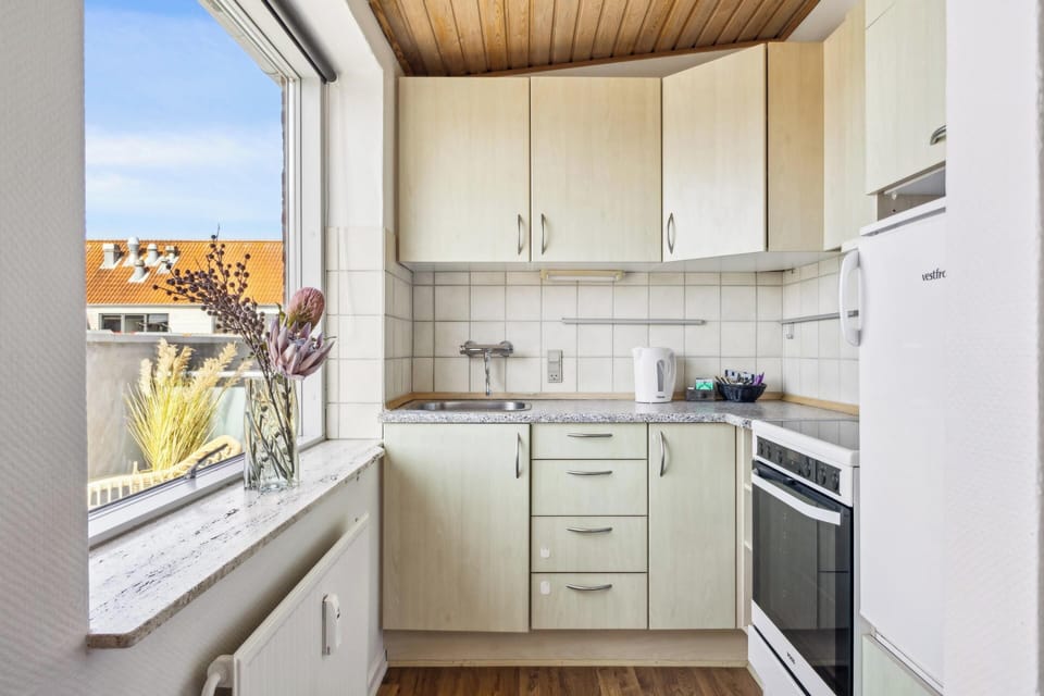 Comfort Apartment, Annex Building | Private kitchen