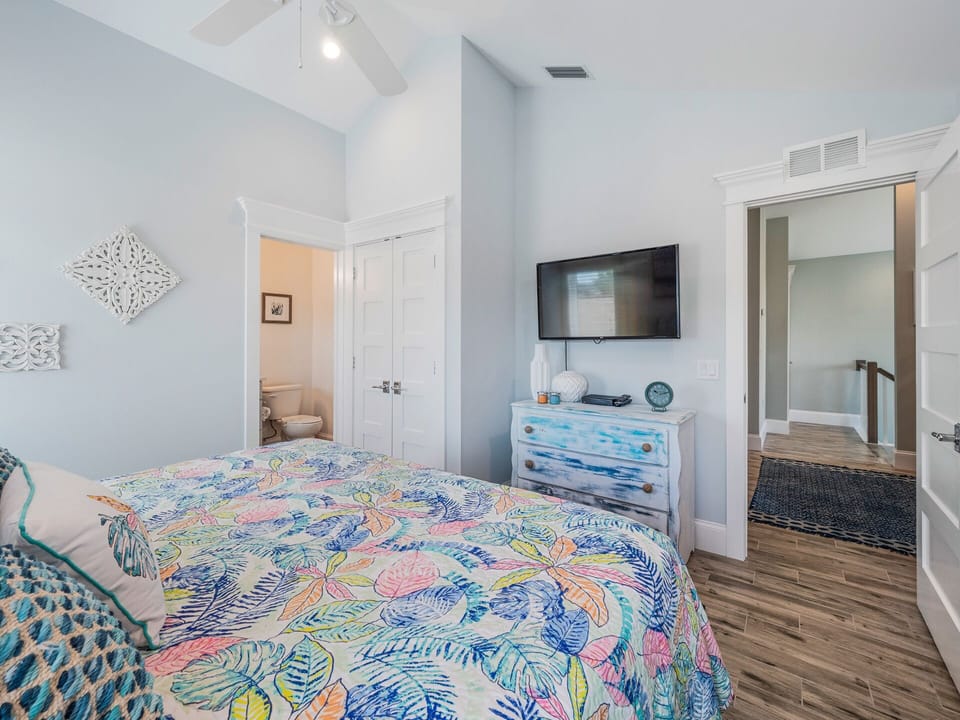 Fourth Bedroom, King
