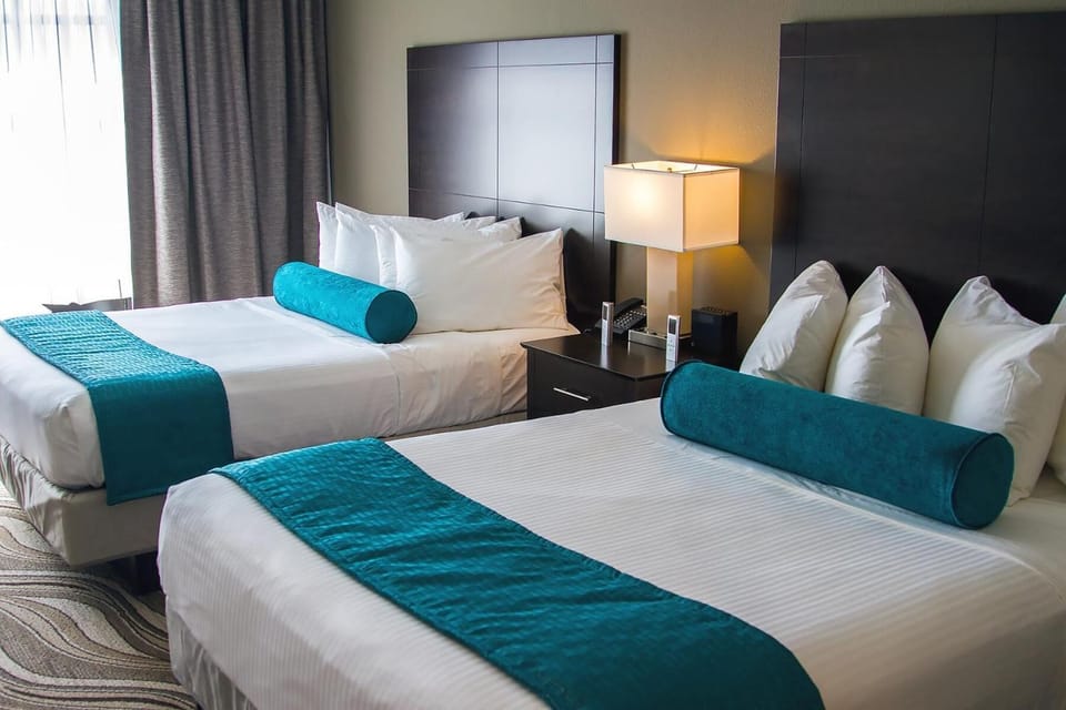 In-room safe, desk, soundproofing, iron/ironing board