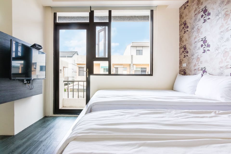 Superior Quadruple Room | 1 bedroom, premium bedding, desk, blackout drapes